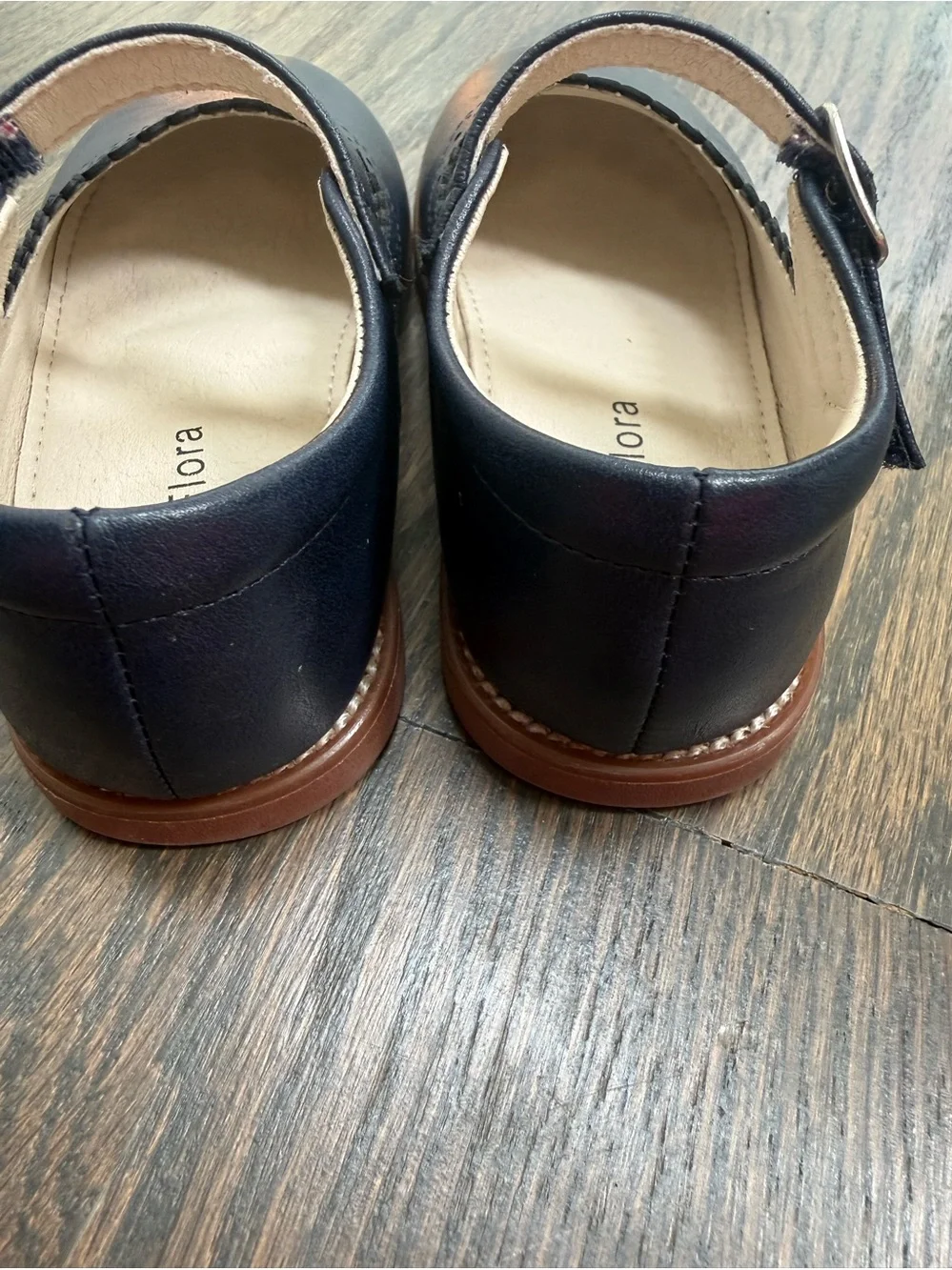 Felix & Flo Girls' Navy Mary Jane Dress Shoes with Scalloped Trim